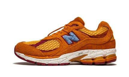 New Balance 2002R Salehe Bembury Peace Be The Journey authentique