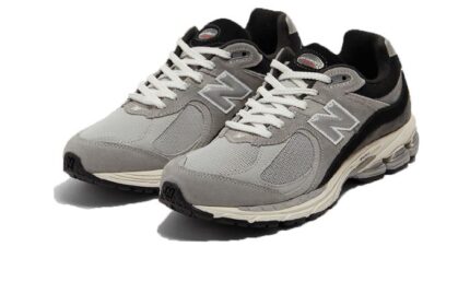 New Balance 2002R Slate Grey - vue 2