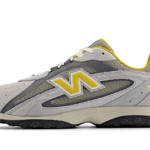 New Balance 204L Raincloud Baroque Gold authentique