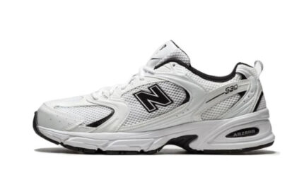 New Balance 530 White Black Details authentique