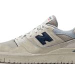 New Balance 550 Distressed Nimbus Cloud Navy authentique