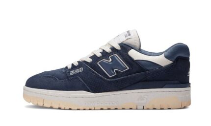 New Balance 550 Natural Indigo Suede authentique