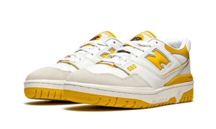 New Balance 550 Sea Salt Varsity Gold - vue 2