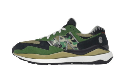 New Balance 57/40 BAPE Green authentique