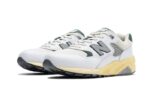 New Balance 580 White Nightwatch Green - vue 2