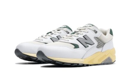 New Balance 580 White Nightwatch Green - vue 2