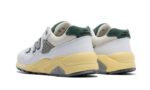 New Balance 580 White Nightwatch Green - vue 3