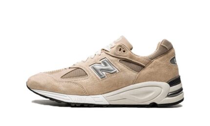 New Balance 990 V2 Kith Tannin authentique