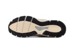 New Balance 990 V4 Made In USA Grey Suede - vue 3