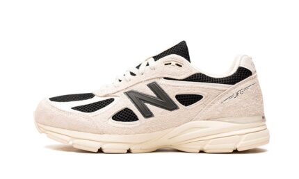 New Balance 990 V4 MiUSA Joe Freshgoods Intro authentique