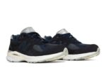 New Balance 990v3 MiUSA Kith Genesis - vue 2