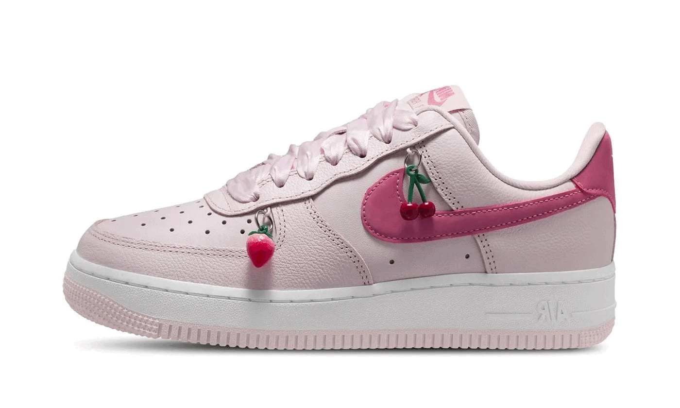 nike-air-force-1-low-07-valentines-day-2026-774101 Nike Air Force 1 Low '07 Valentine's Day (2026) authentique