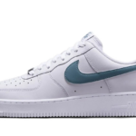 Nike Air Force 1 Low '07 White Smokey Blue authentique