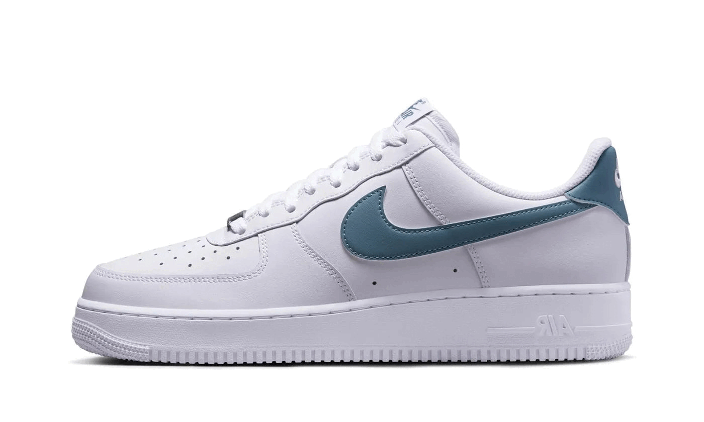 nike-air-force-1-low-07-white-smokey-blue-499156 Nike Air Force 1 Low '07 White Smokey Blue authentique