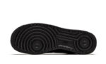 Nike Air Force 1 Low Black Supreme - vue 4