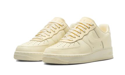 Nike Air Force 1 Low Coconut Milk - vue 2