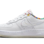 Nike Air Force 1 Low LV8 White Playful Print authentique