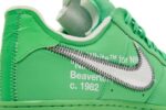 Nike Air Force 1 Low Off-White Light Green Spark - vue 4