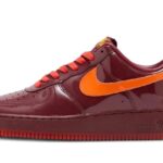 Nike Air Force 1 Low Patent Leather Dark Team Red Safety Orange authentique
