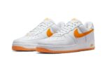 Nike Air Force 1 Low Retro University Gold - vue 2