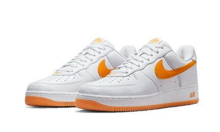 Nike Air Force 1 Low Retro University Gold - vue 2