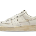 Nike Air Force 1 Low .SWOOSH Dirty Triple White authentique