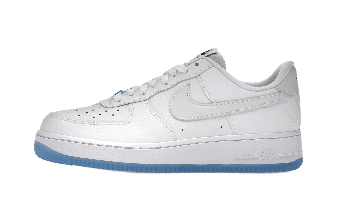 nike-air-force-1-low-uv-reactive-swoosh-415332 Nike Air Force 1 Low UV Reactive Swoosh authentique