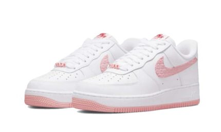 Nike Air Force 1 Low VD Valentines Day (2022) - vue 2