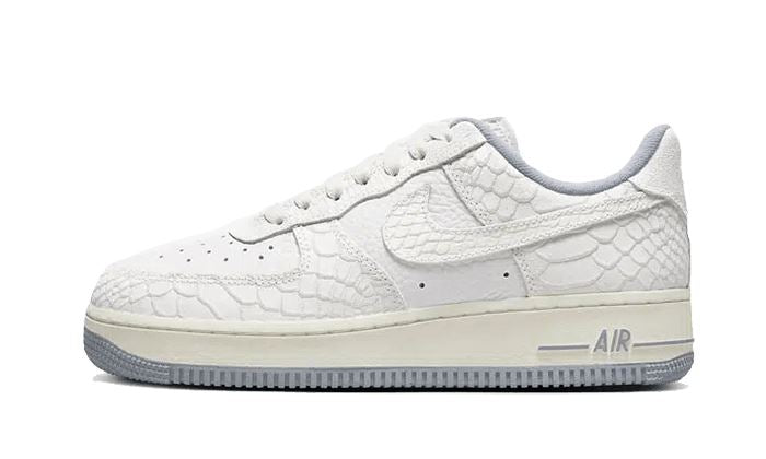nike-air-force-1-low-white-python-892732 Nike Air Force 1 Low White Python authentique
