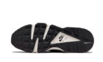 Nike Air Huarache Off Noir - vue 3