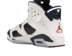 Air Jordan 6 Retro Olympic (2024) - vue 3