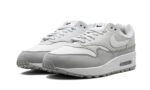 Nike Air Max 1 '87 LX Light Smoke Grey - vue 2