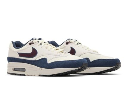 Nike Air Max 1 Coconut Milk Burgundy Crush Navy - vue 2