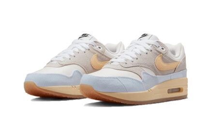 Nike Air Max 1 Crepe Light Bone - vue 2