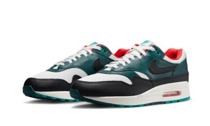 Nike Air Max 1 Liverpool Lebron James - vue 2