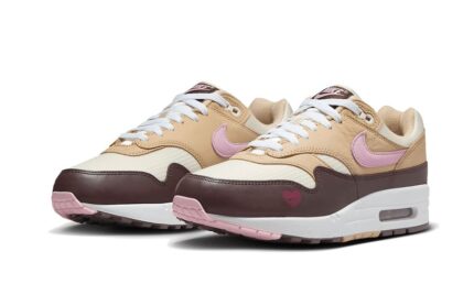 Nike Air Max 1 Valentine's Day (2024) - vue 2