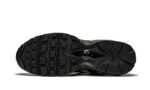 Nike Air Max 96 Dark Army Supreme - vue 4