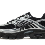 Nike Air Max Moto 2K Black Metallic Silver authentique