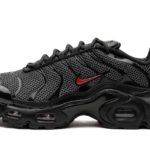 Nike Air Max Plus Black Volt Hyper Crimson authentique