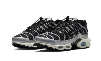 Nike Air Max Plus Lace Toggle Black Grey - vue 2