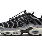 Nike Air Max Plus Lace Toggle Black Grey authentique