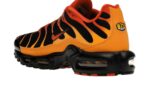 Nike Air Max Plus Volcano - vue 3