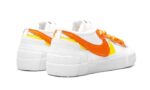 Nike Blazer Low Sacai White Magma Orange - vue 3