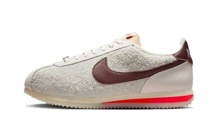 Nike Cortez Light Orewood Brown authentique