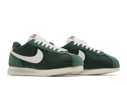 Nike Cortez TXT Fir - vue 2
