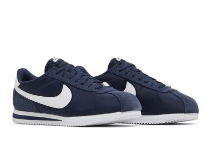 Nike Cortez TXT Midnight Navy - vue 2