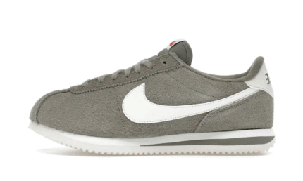 Nike Cortez Vintage Light Army Sail authentique