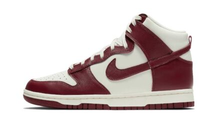 Nike Dunk High Sail Team Red authentique
