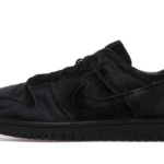 Nike Dunk Low Dover Street Market Triple Black Velvet authentique