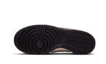 Nike Dunk Low Halloween (2022) - vue 3